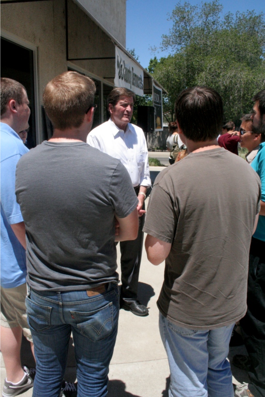 Congressman John Garamendi talks with student supporters during his volunteer appreciation BBQ.